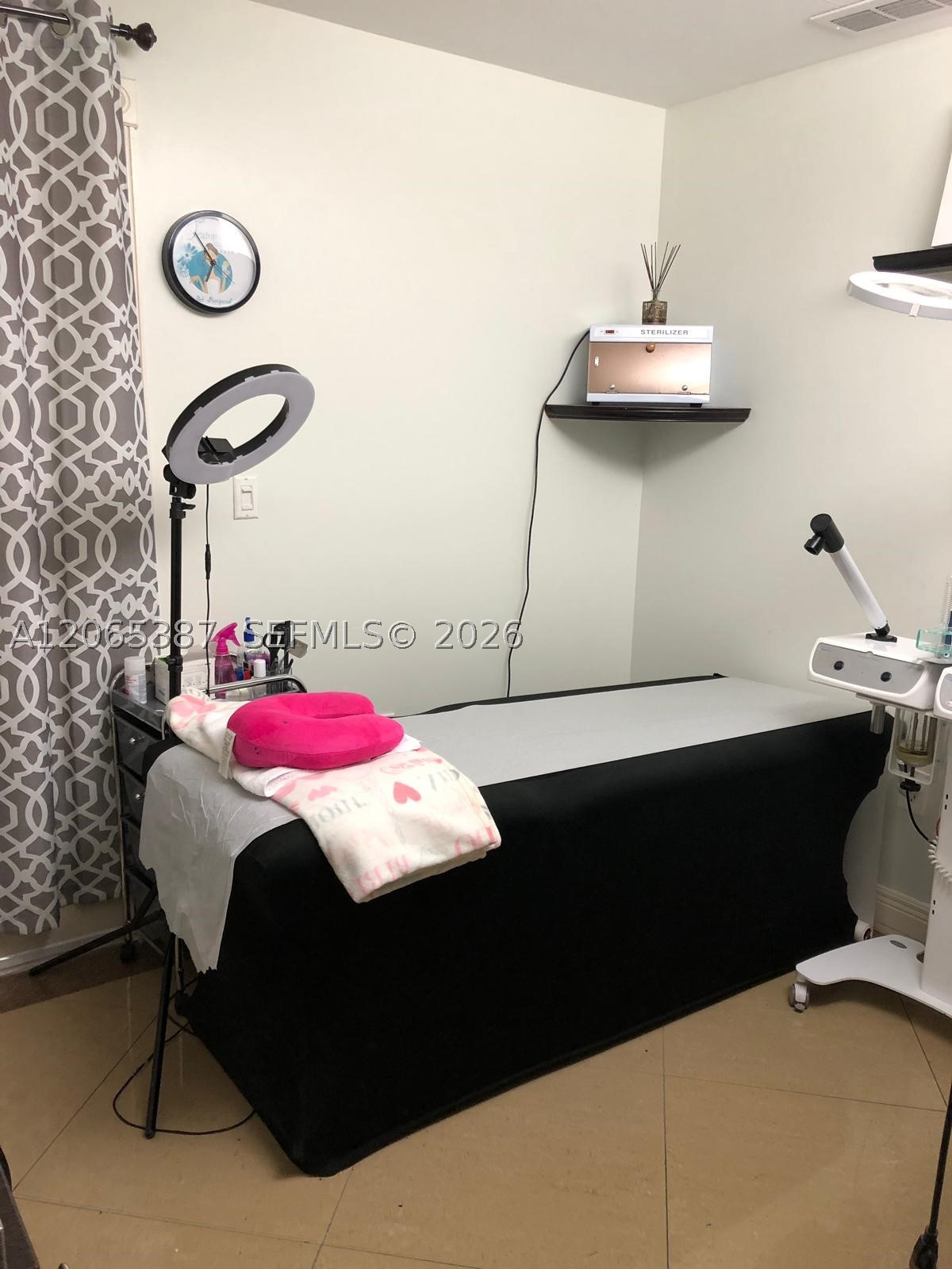 5091 NW 7th St #1009, Miami FL 33126