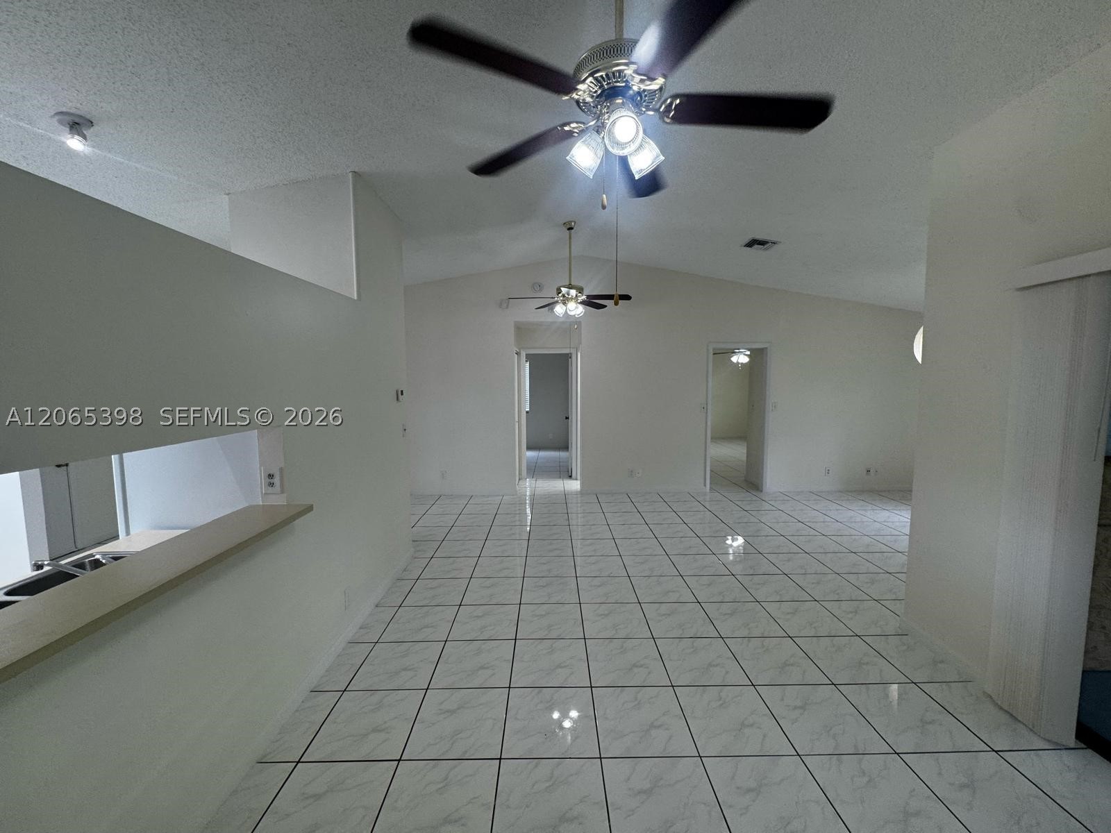 8848 NW 76th Ct, Tamarac FL 33321