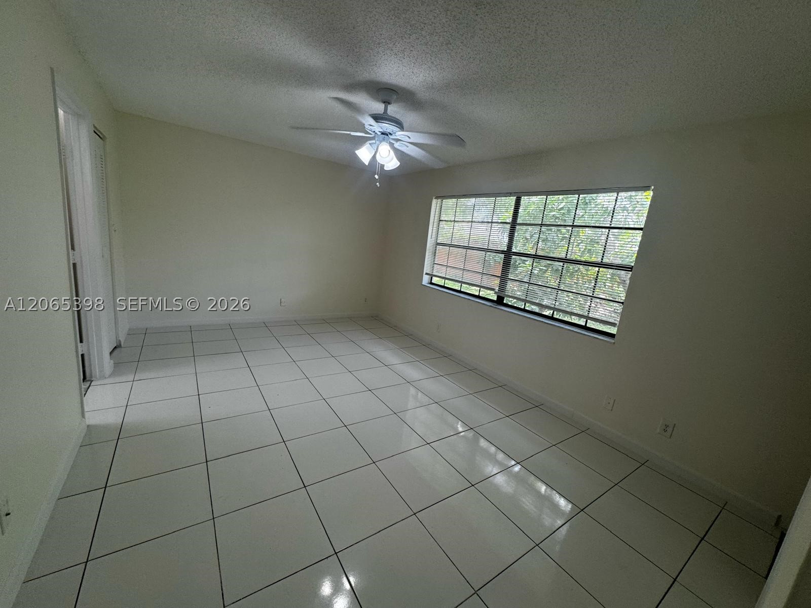 8848 NW 76th Ct, Tamarac FL 33321