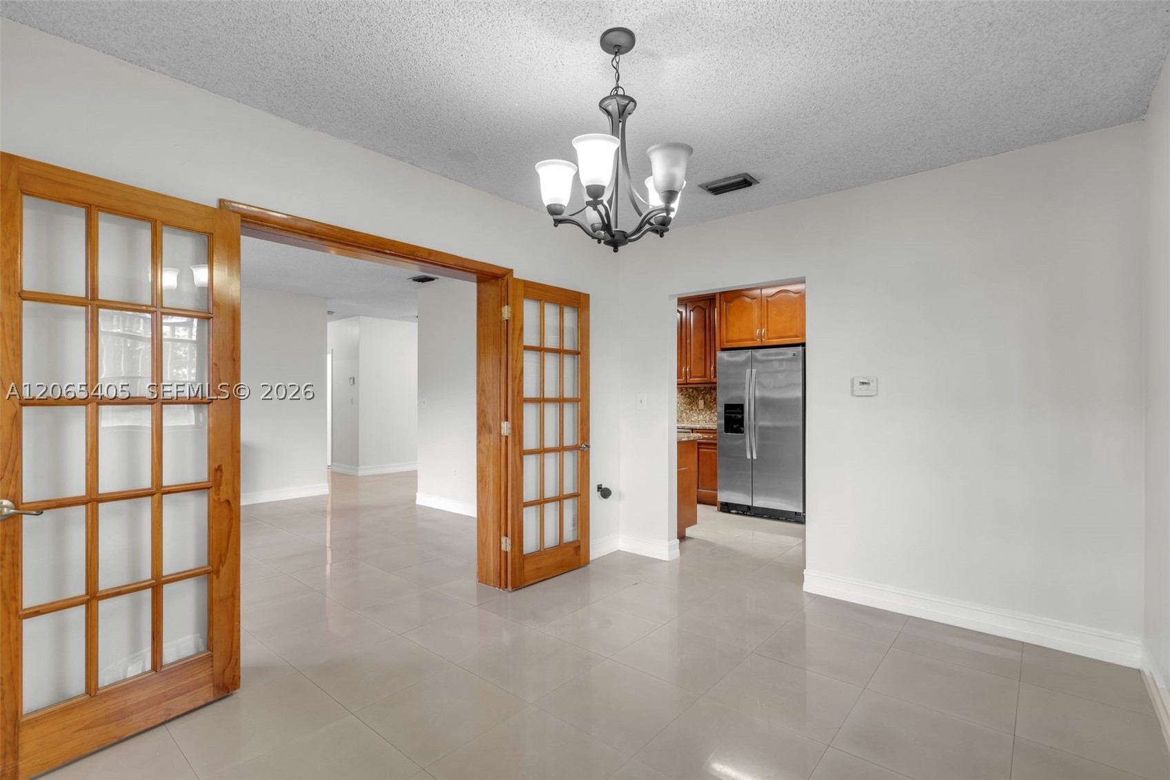 5560 W 6th Ave, Hialeah FL 33012