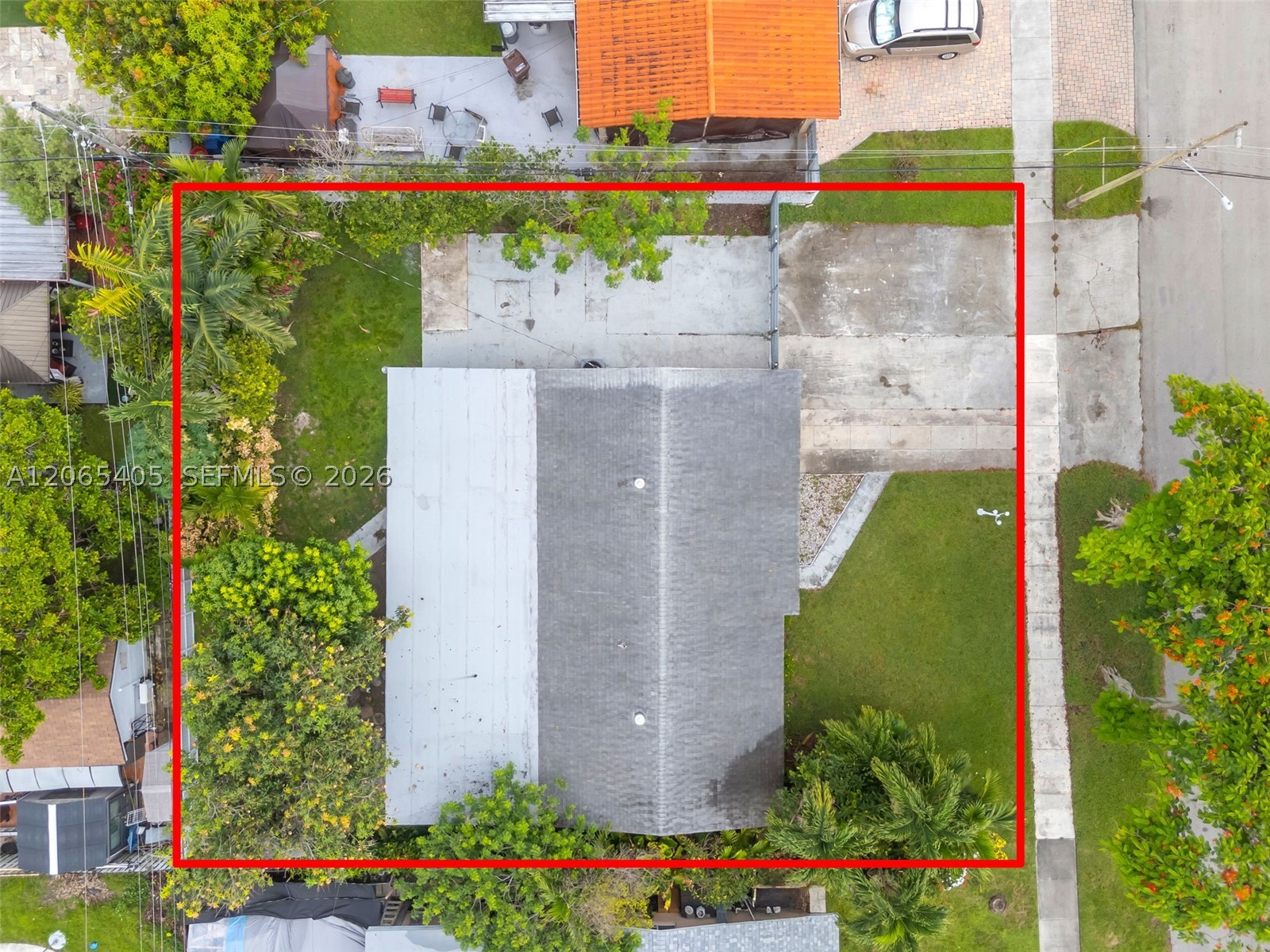 5560 W 6th Ave, Hialeah FL 33012