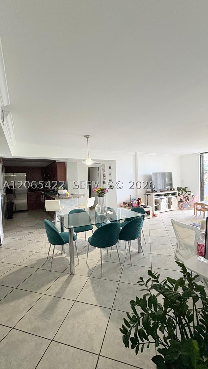2333 Brickell Ave #315, Miami FL 33129