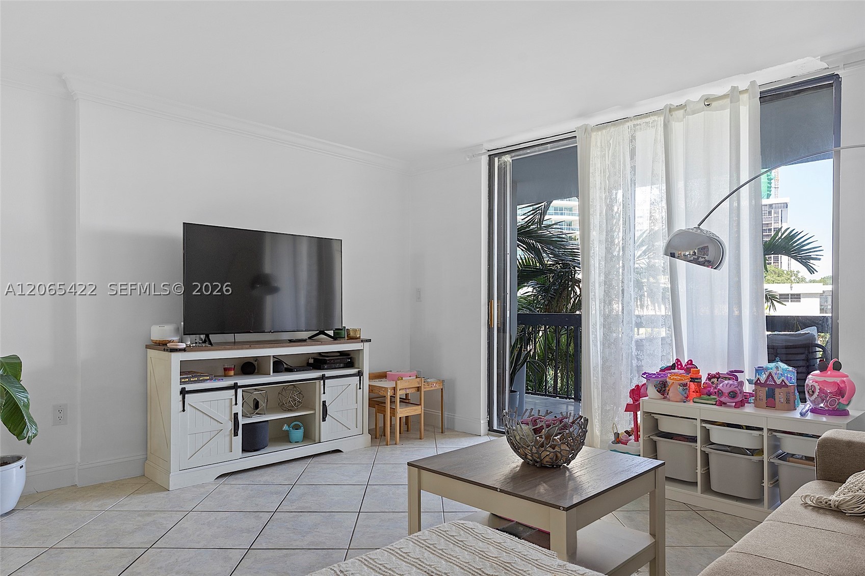 2333 Brickell Ave #315, Miami FL 33129