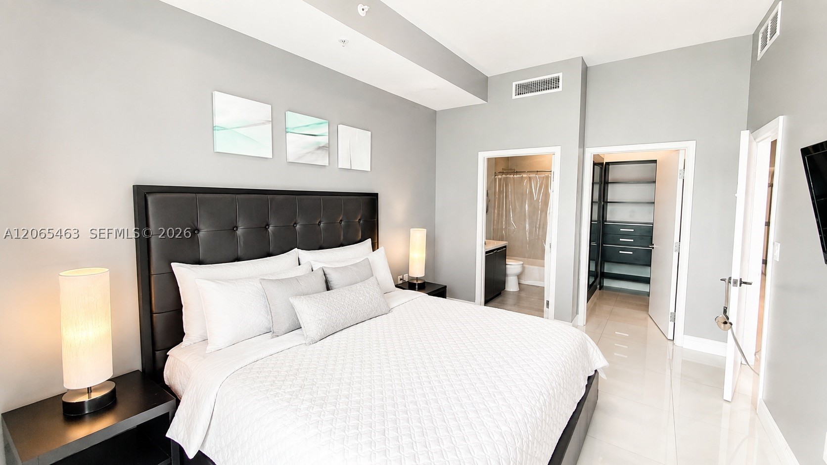7930 East Dr #1007, North Bay Village FL 33141