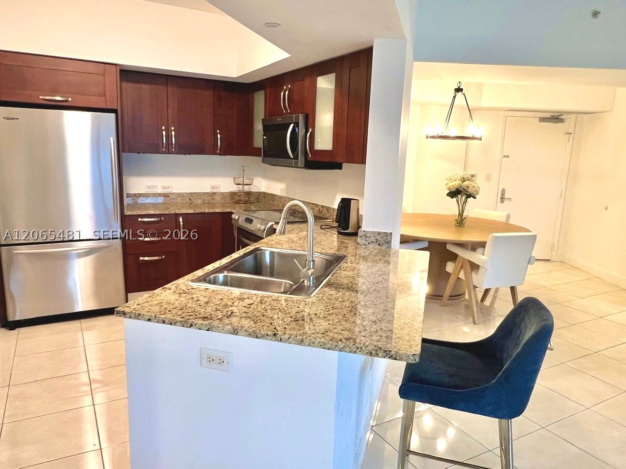20000 E Country Club Dr #612, Aventura FL 33180