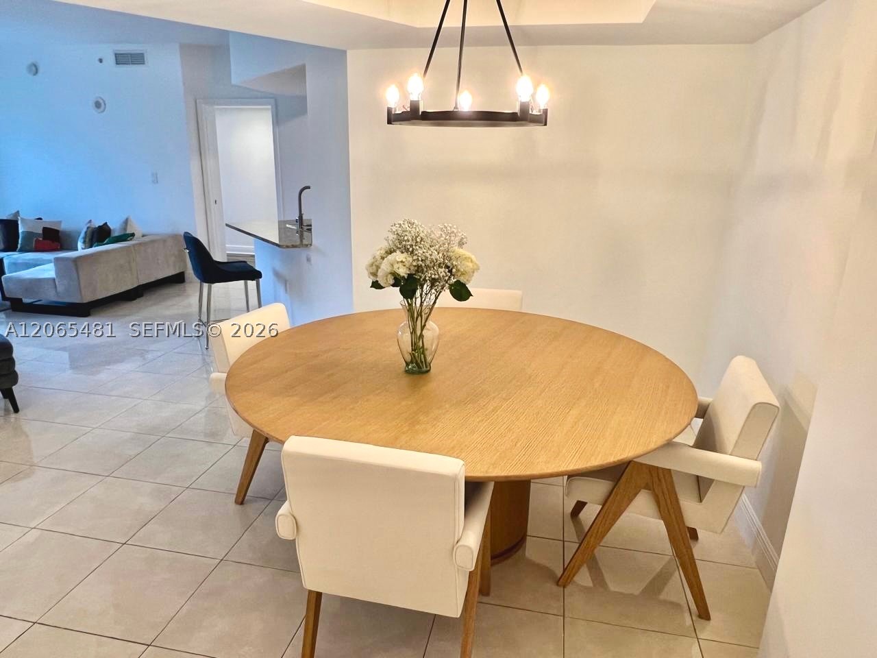 20000 E Country Club Dr #612, Aventura FL 33180
