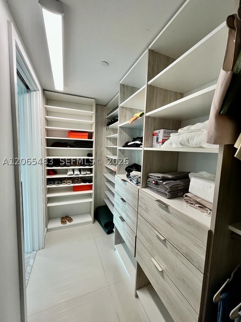 3131 NE 7th Ave #3003, Miami FL 33137