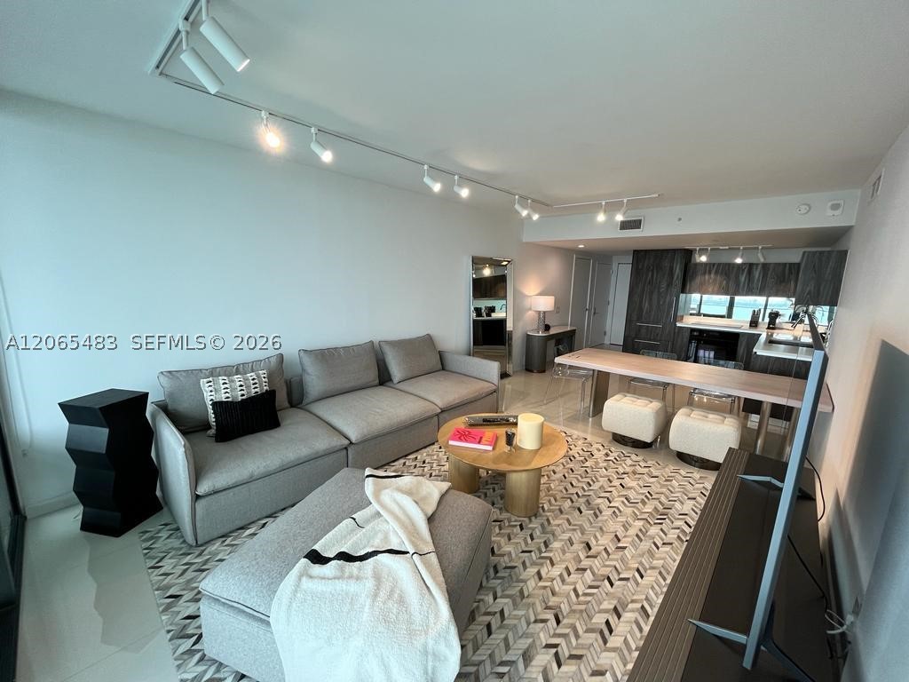 3131 NE 7th Ave #3003, Miami FL 33137