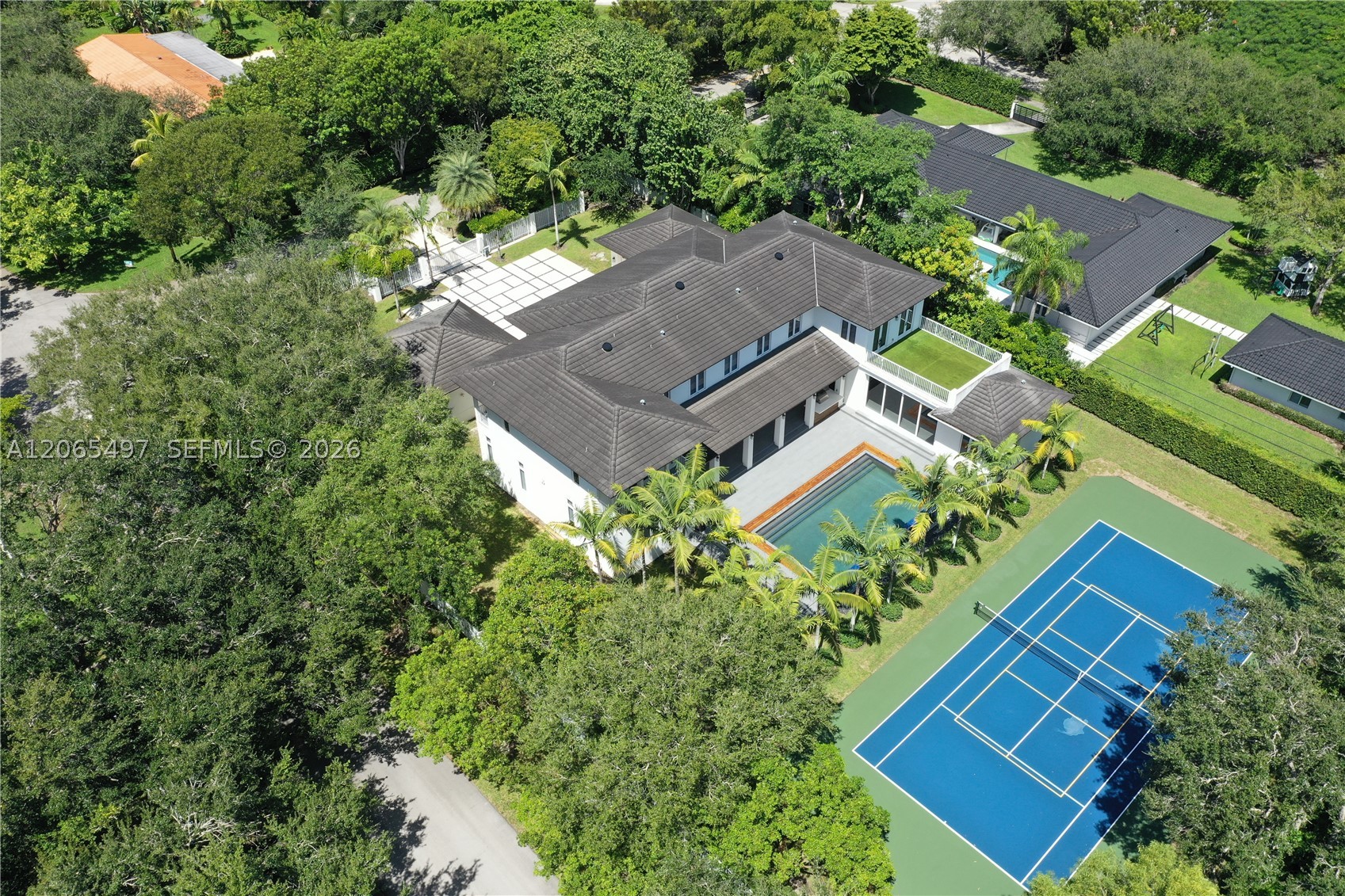 11275 SW 64th Ave, Pinecrest FL 33156