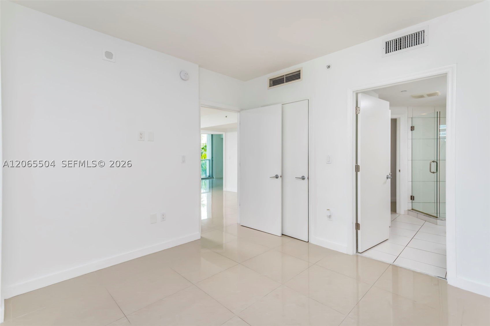 500 Brickell Ave #401, Miami FL 33131