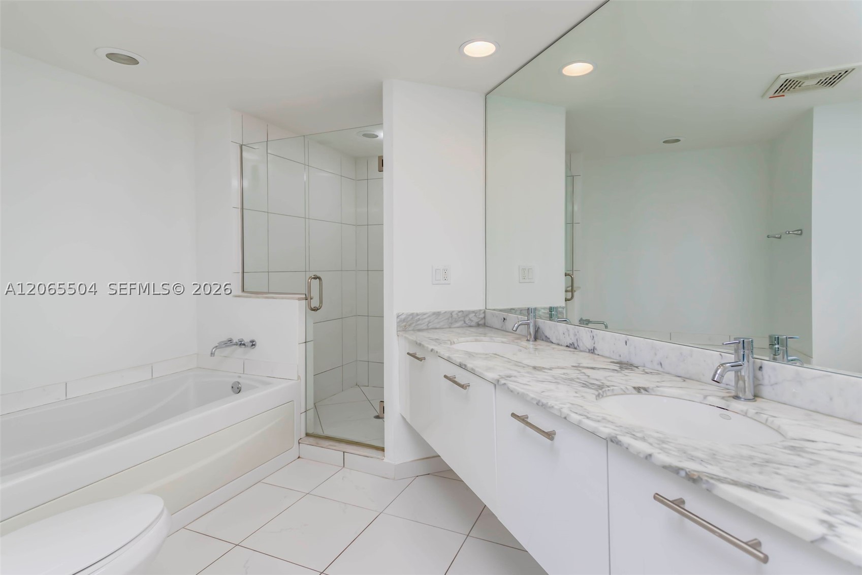 500 Brickell Ave #401, Miami FL 33131