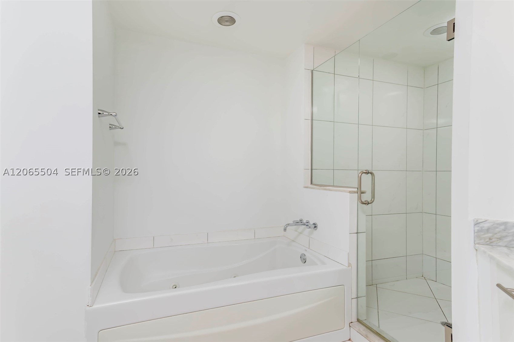 500 Brickell Ave #401, Miami FL 33131