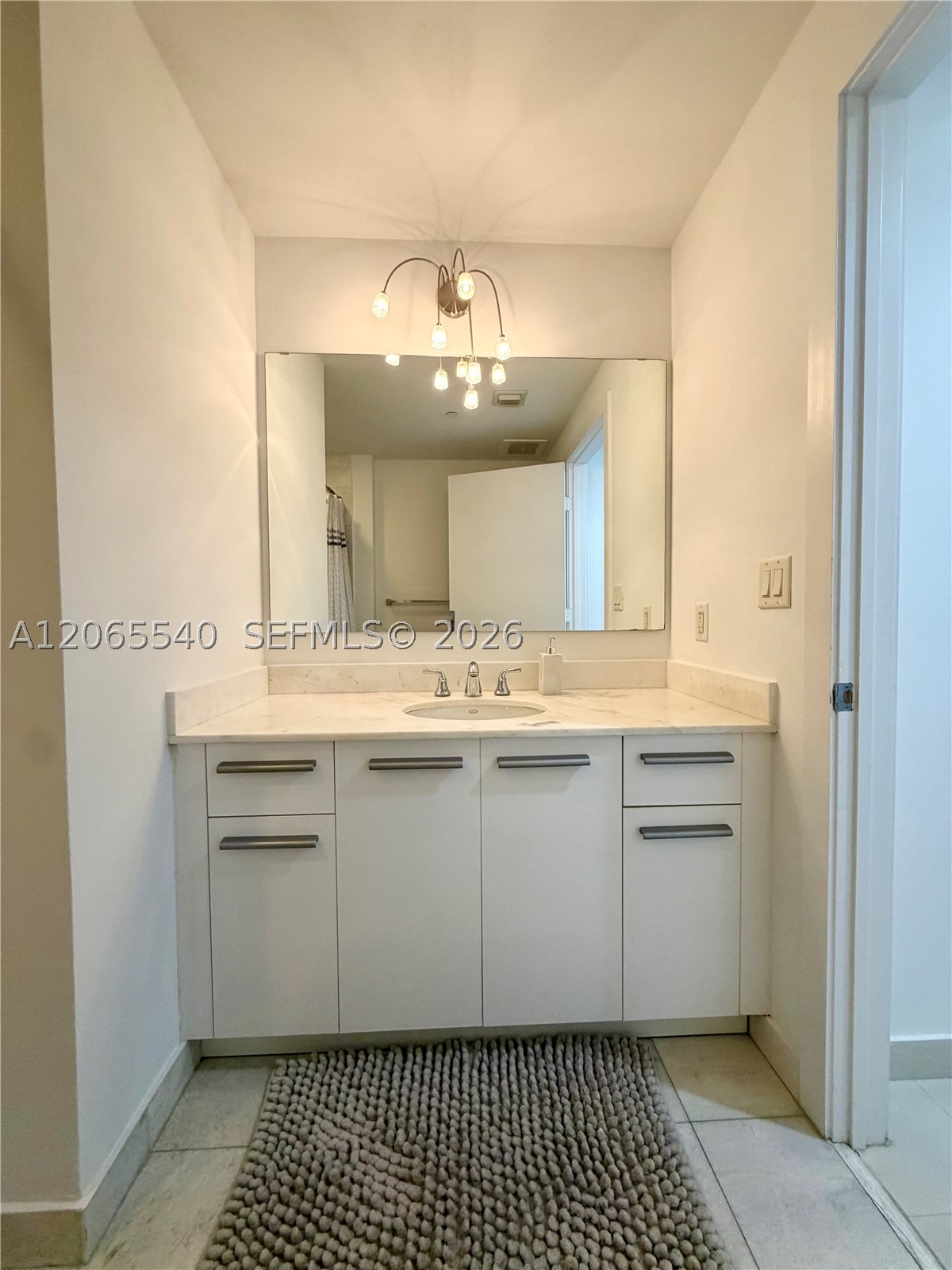 1050 Brickell Ave #206, Miami FL 33131