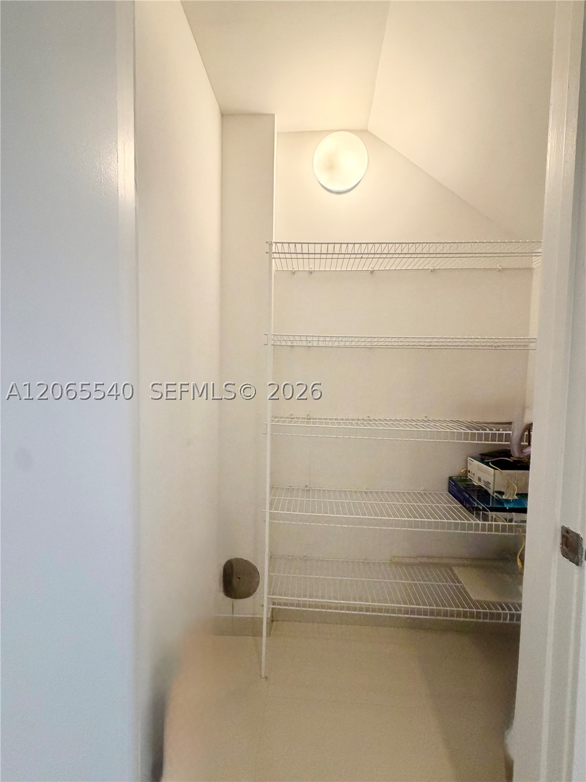 1050 Brickell Ave #206, Miami FL 33131