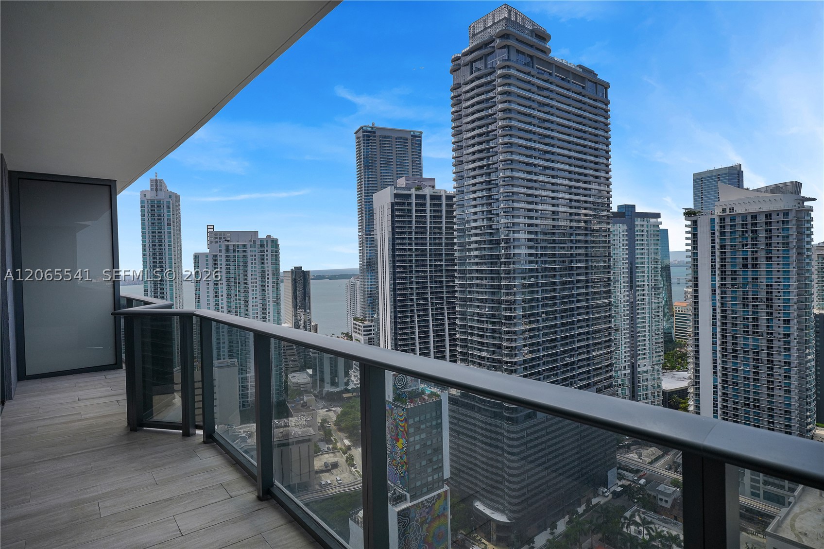 55 SW 9th St #3504, Miami FL 33130