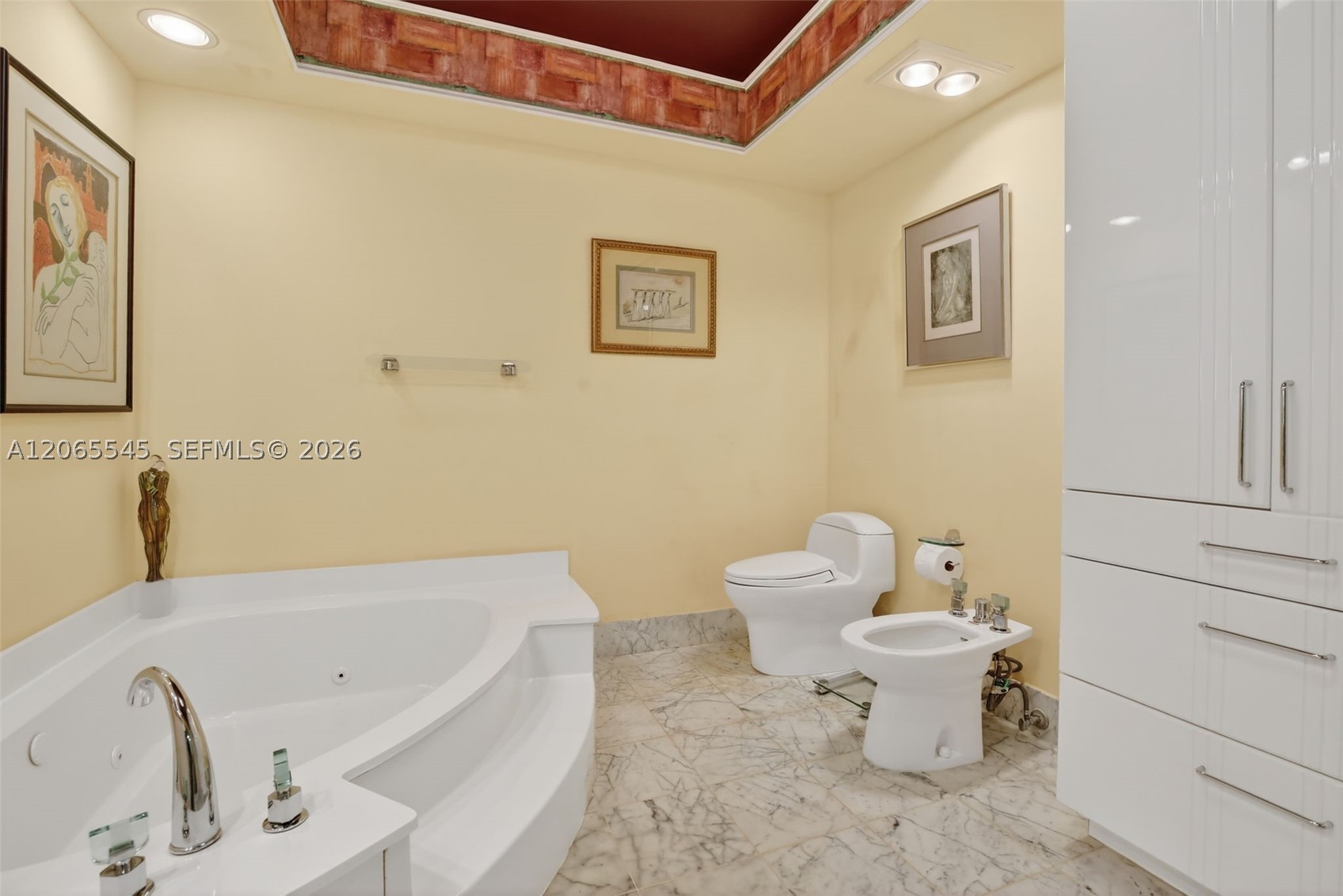 20281 E Country Club Dr #1801, Aventura FL 33180