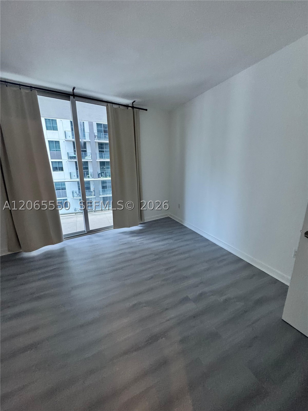1010 SW 2nd Ave #607, Miami FL 33130