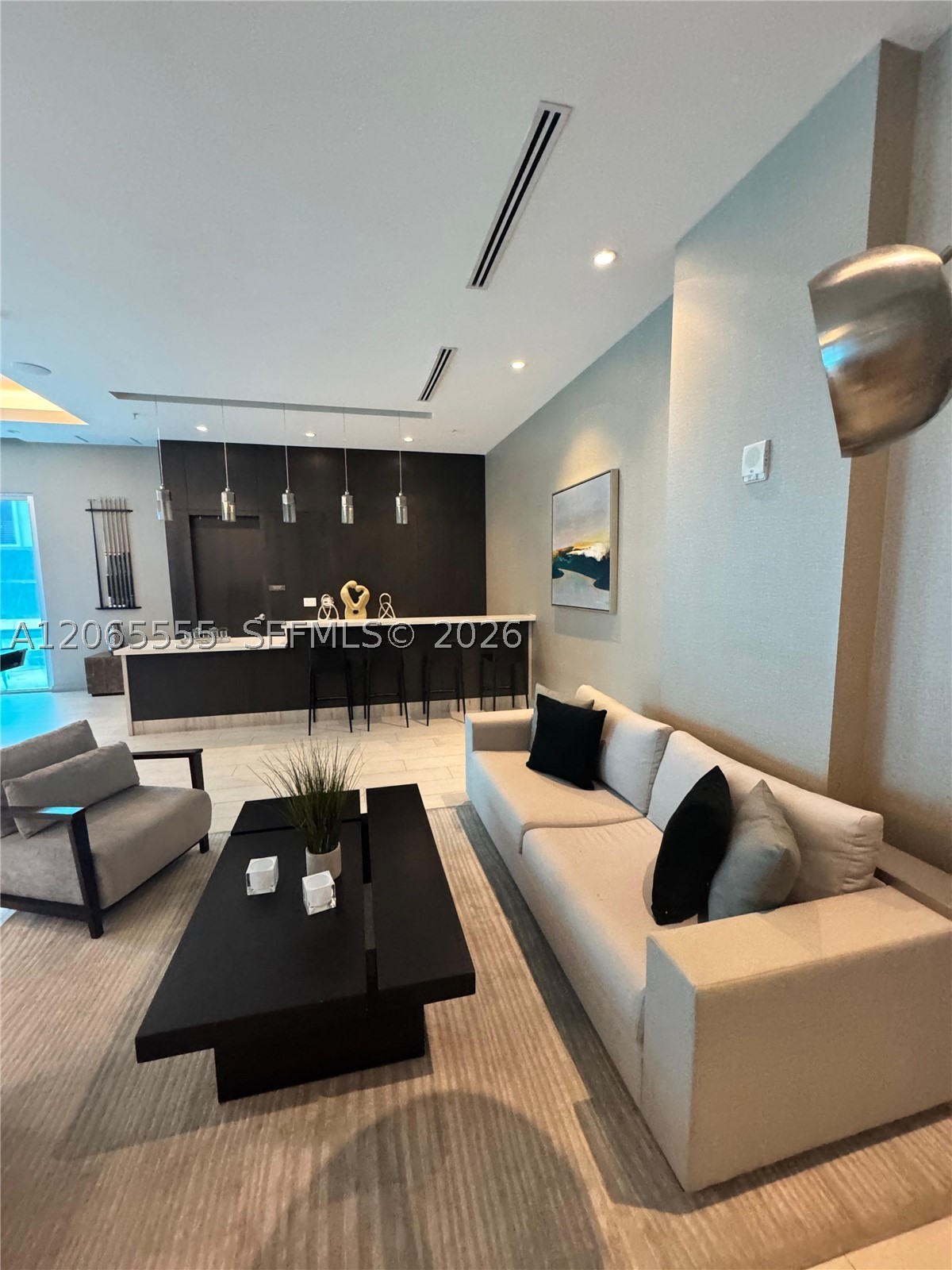 1010 SW 2nd Ave #607, Miami FL 33130