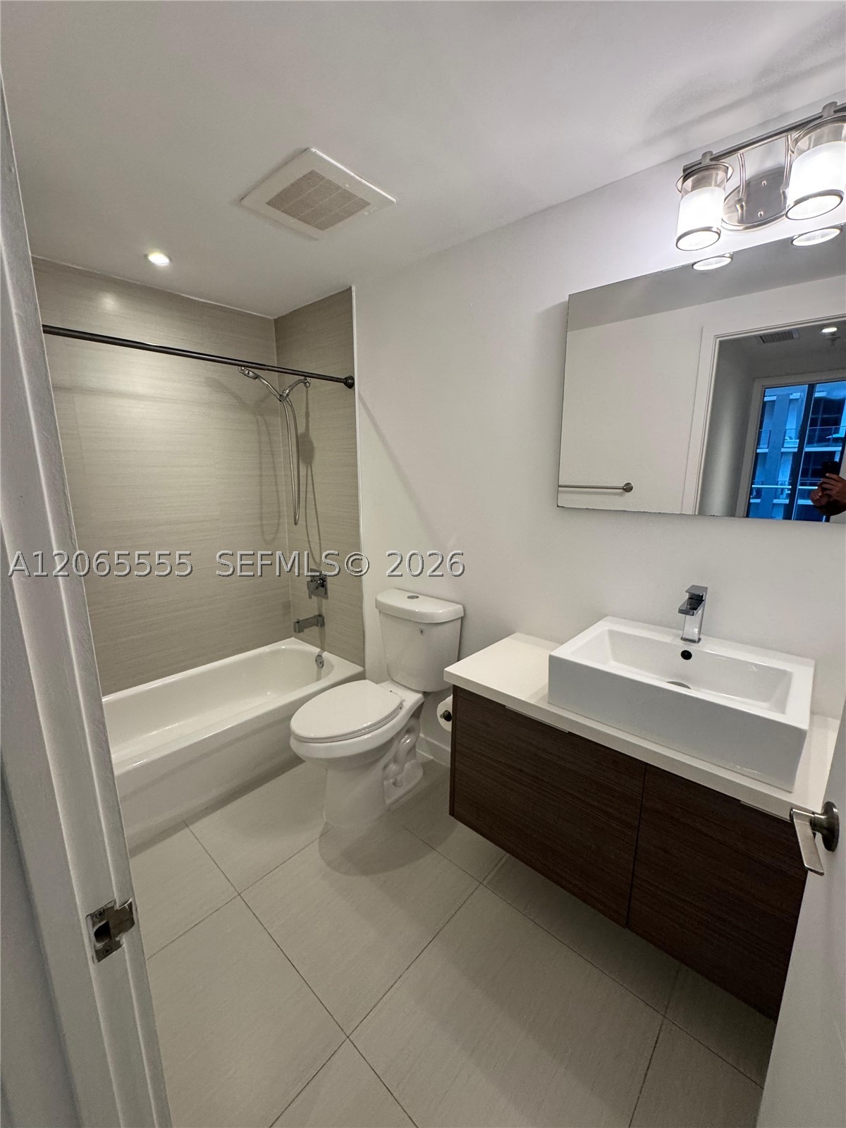 1010 SW 2nd Ave #607, Miami FL 33130
