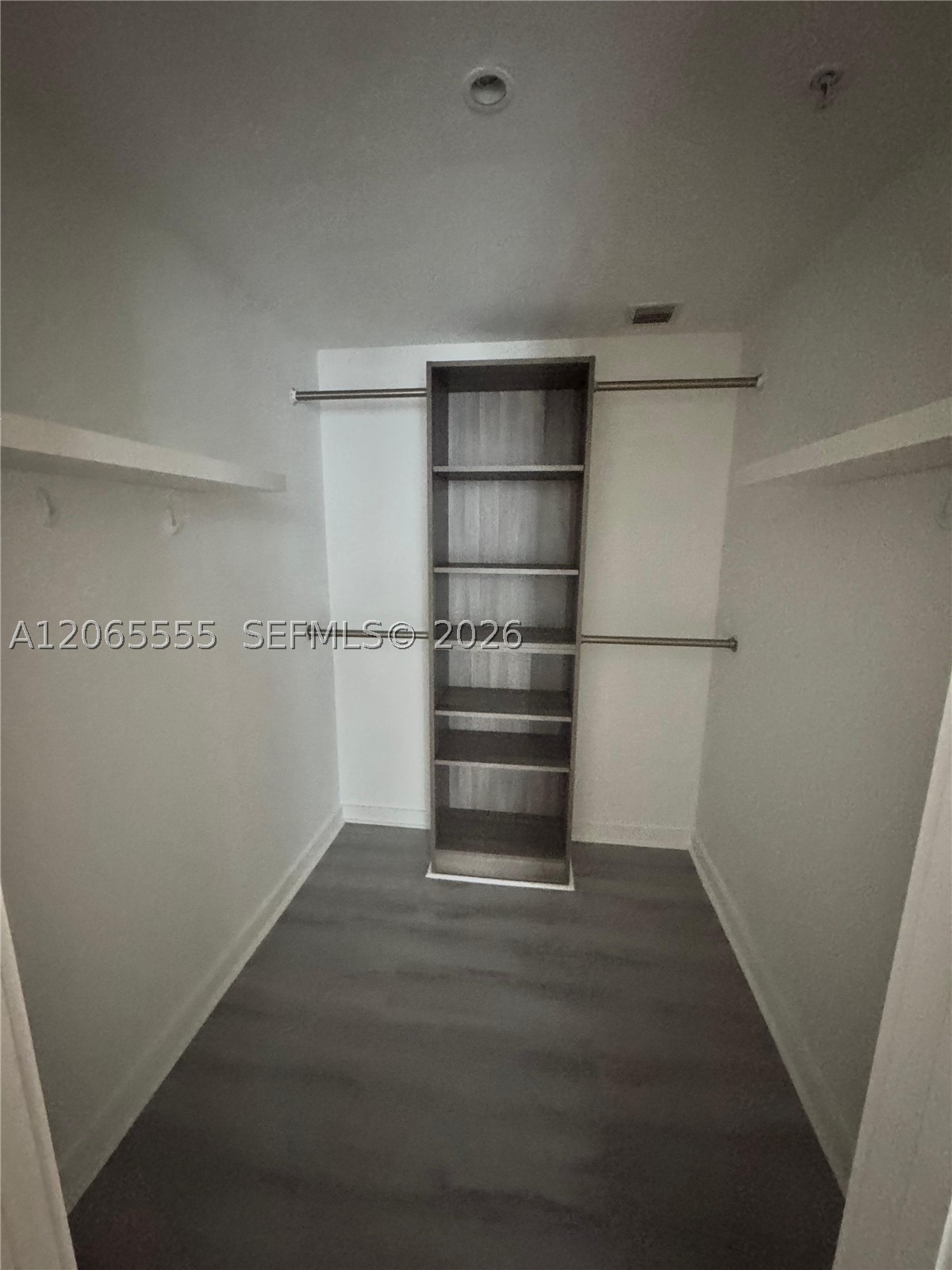 1010 SW 2nd Ave #607, Miami FL 33130