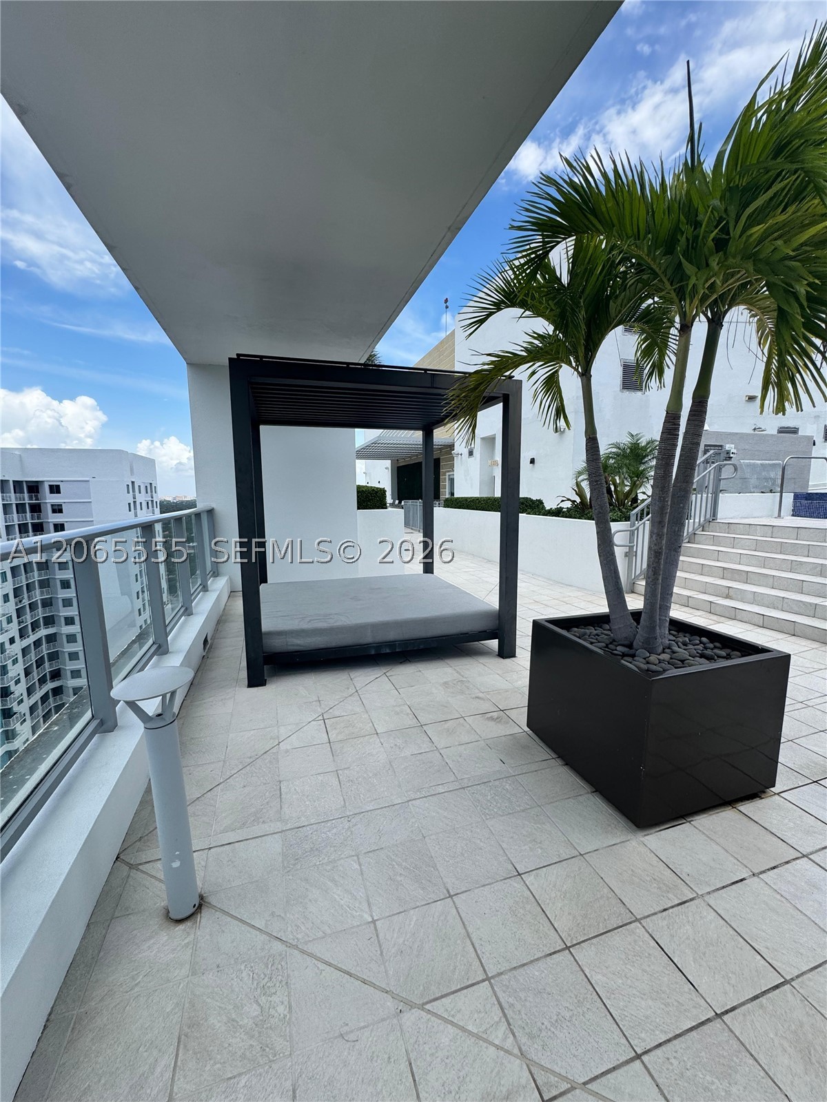 1010 SW 2nd Ave #607, Miami FL 33130