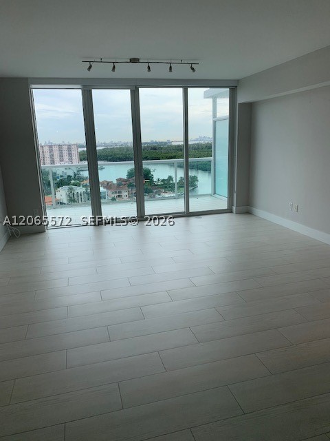 400 Sunny Isles Blvd #1606, Sunny Isles Beach FL 33160