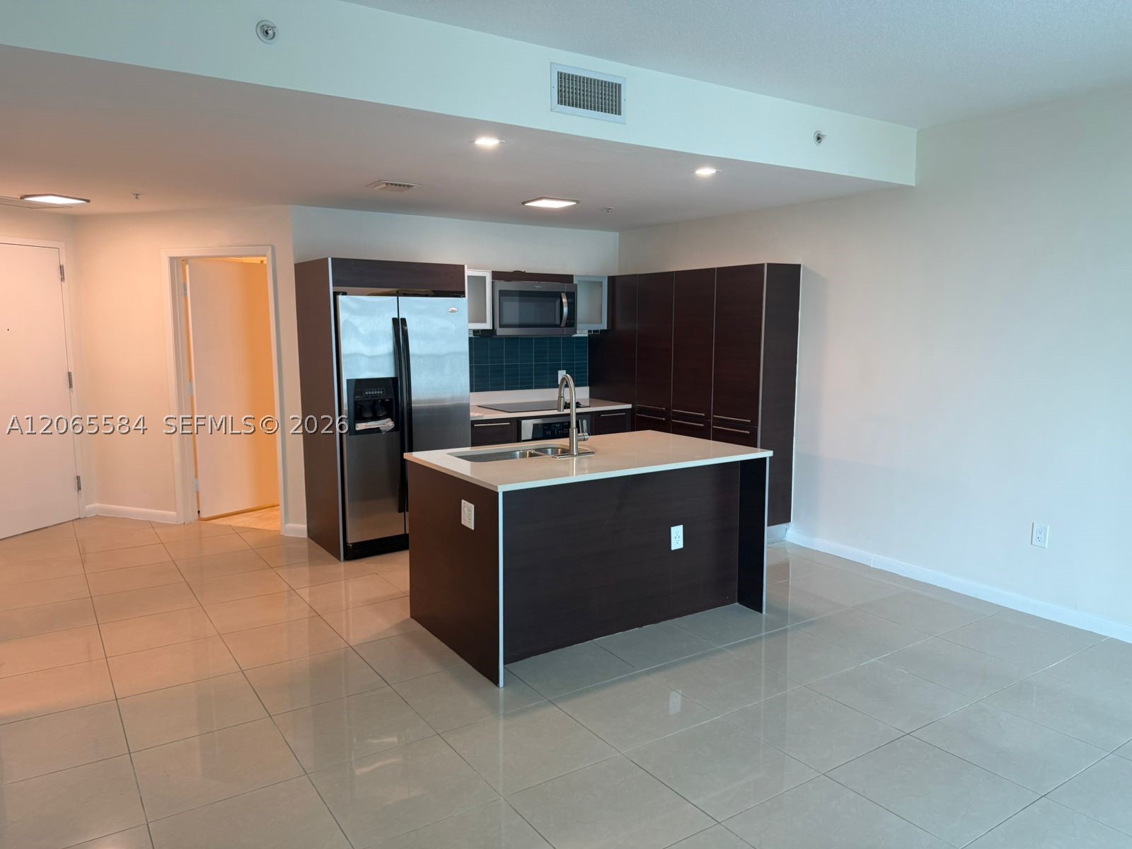 1900 N Bayshore Dr #1707, Miami FL 33132