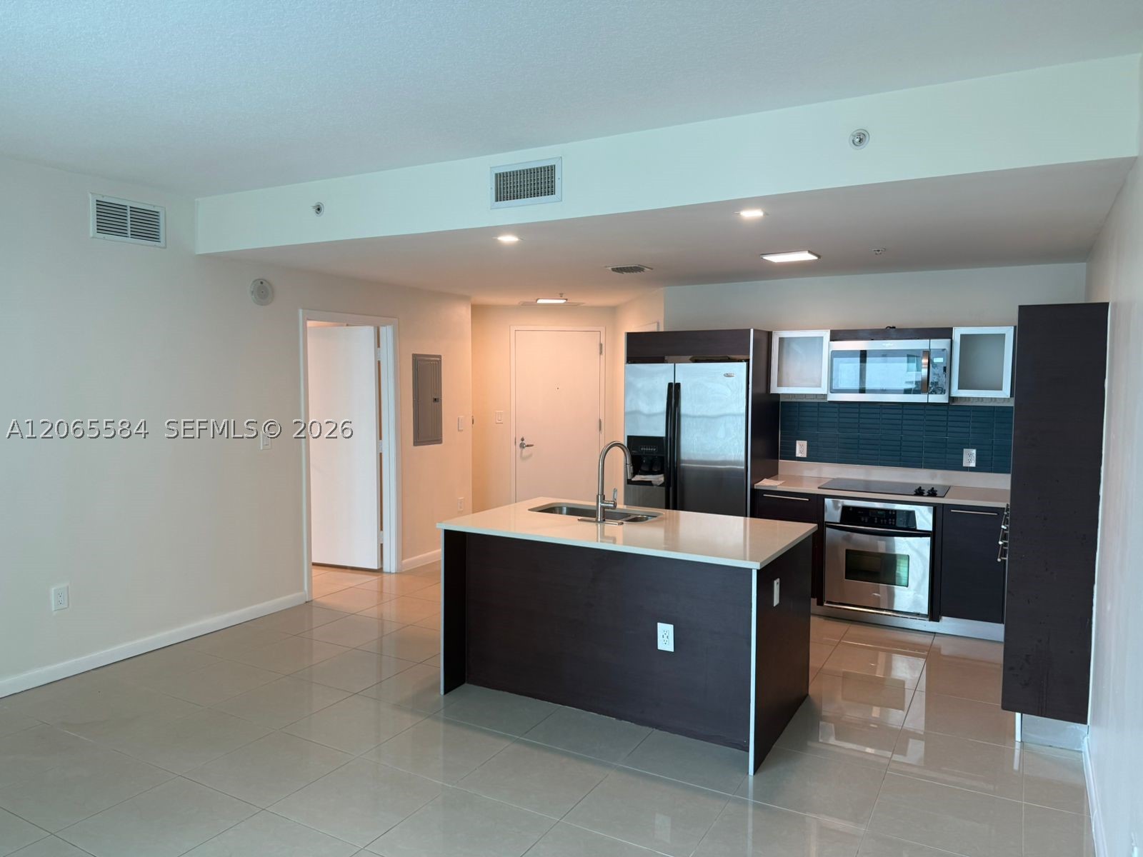1900 N Bayshore Dr #1707, Miami FL 33132