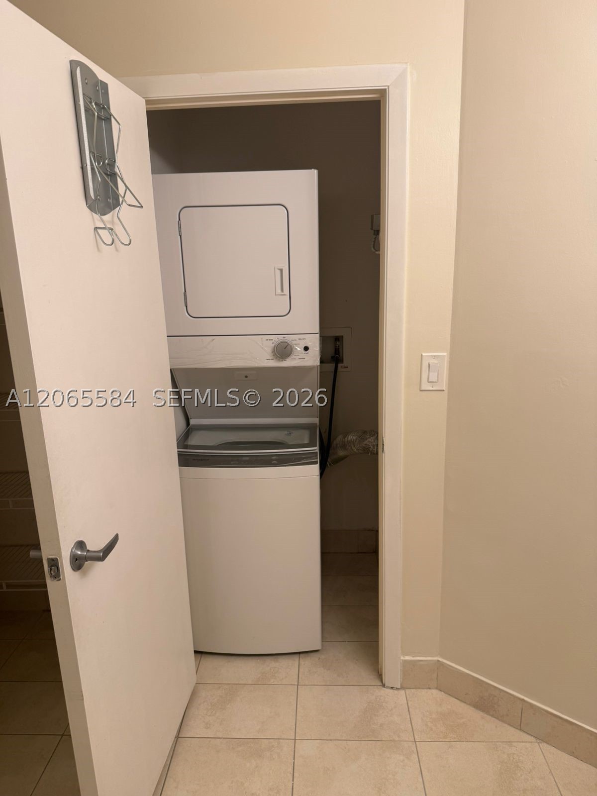 1900 N Bayshore Dr #1707, Miami FL 33132