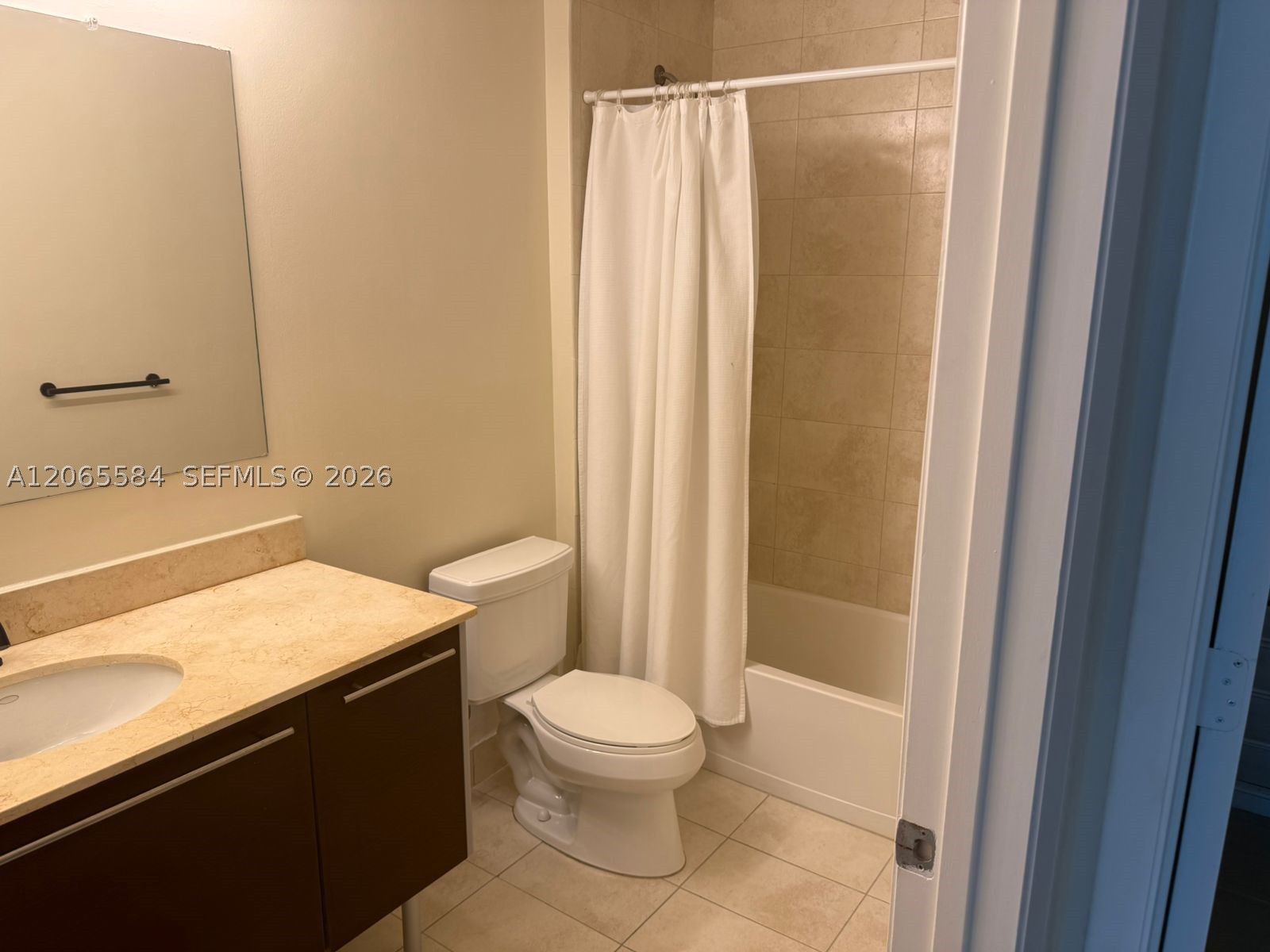 1900 N Bayshore Dr #1707, Miami FL 33132