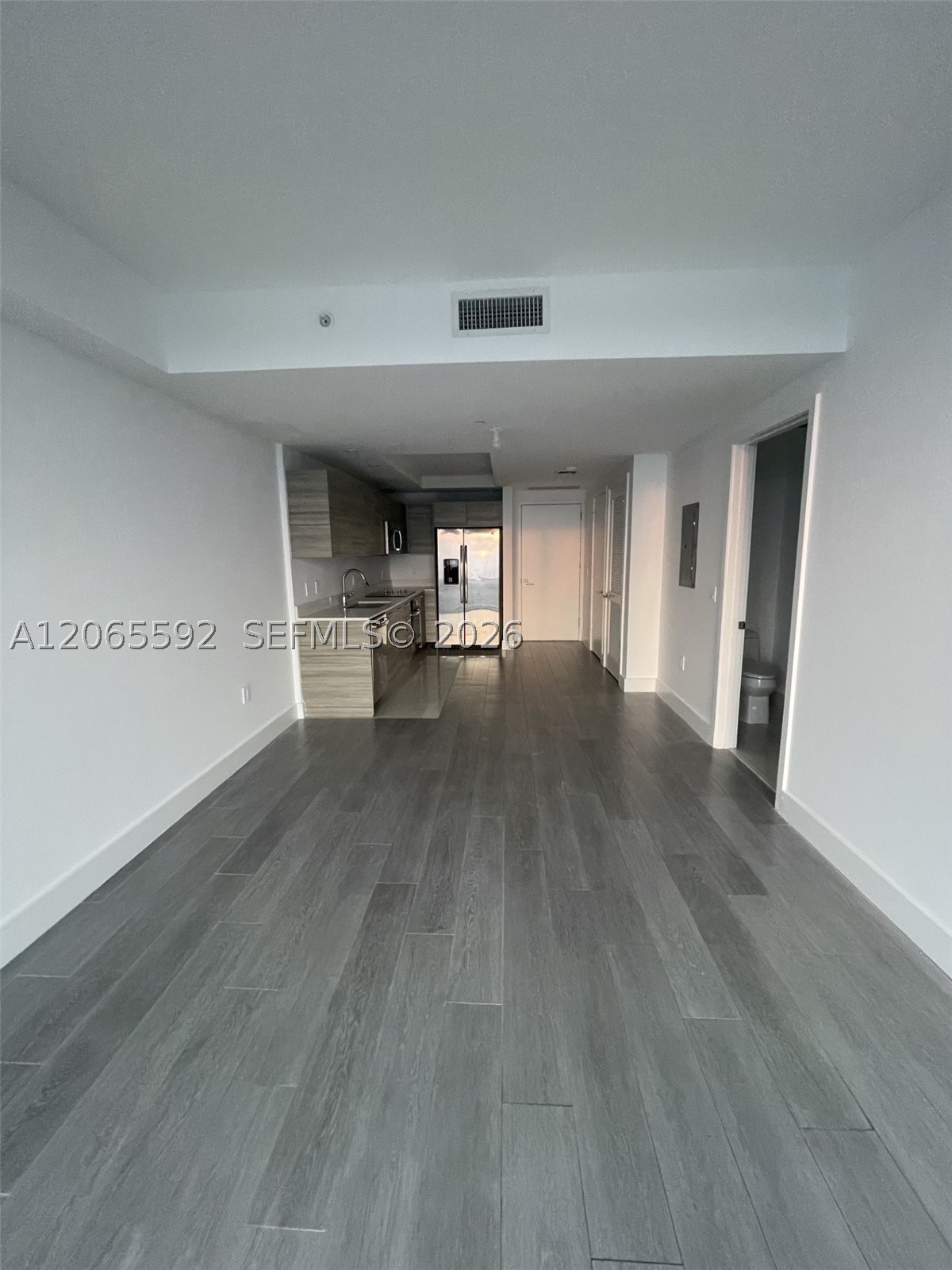 121 NE 34th St #1810, Miami FL 33137