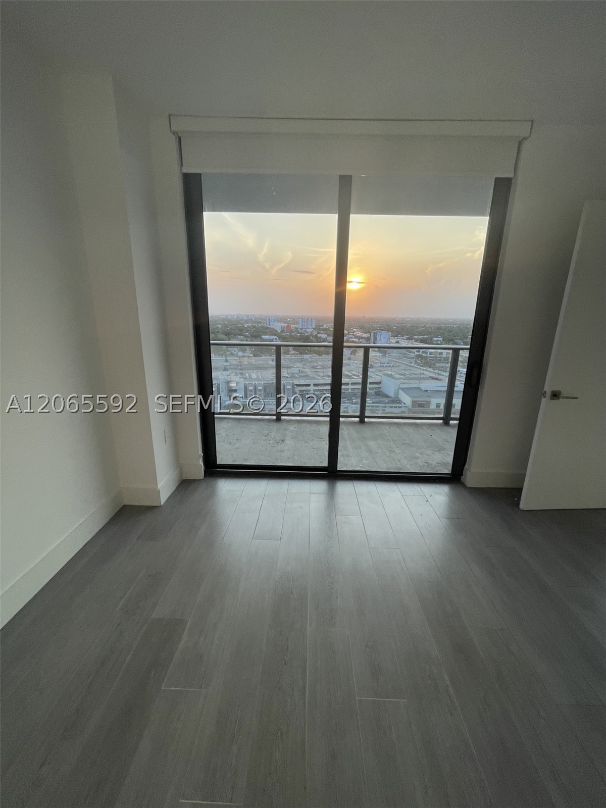 121 NE 34th St #1810, Miami FL 33137