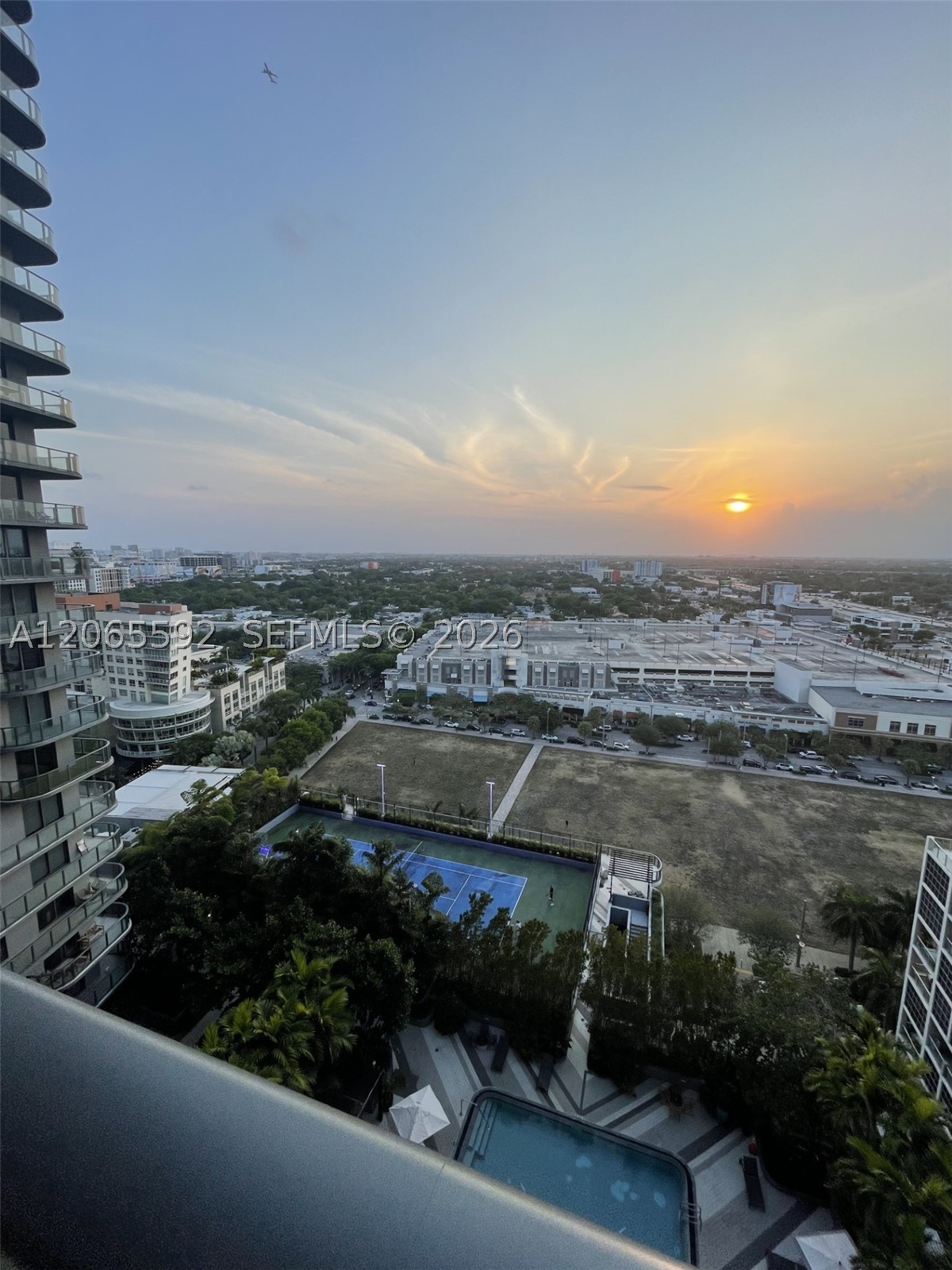 121 NE 34th St #1810, Miami FL 33137