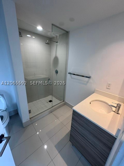 121 NE 34th St #1810, Miami FL 33137