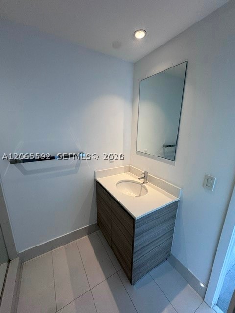 121 NE 34th St #1810, Miami FL 33137