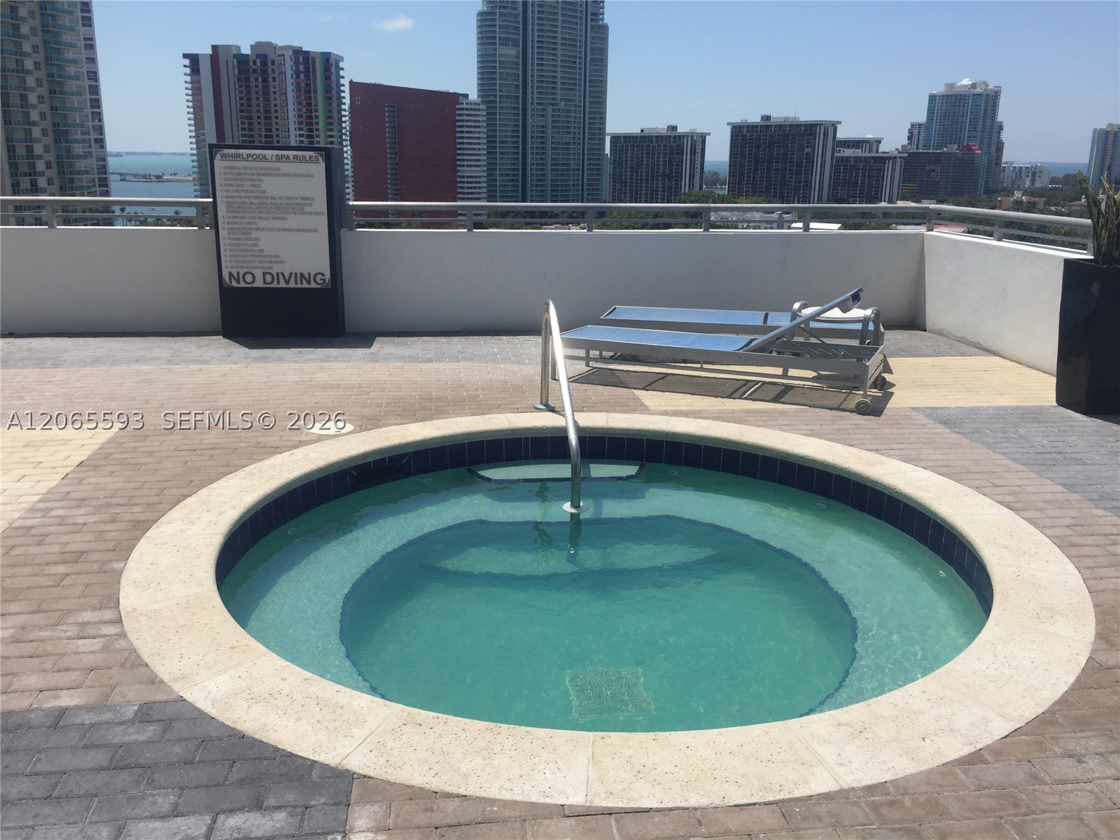 60 SW 13th St #2519, Miami FL 33130