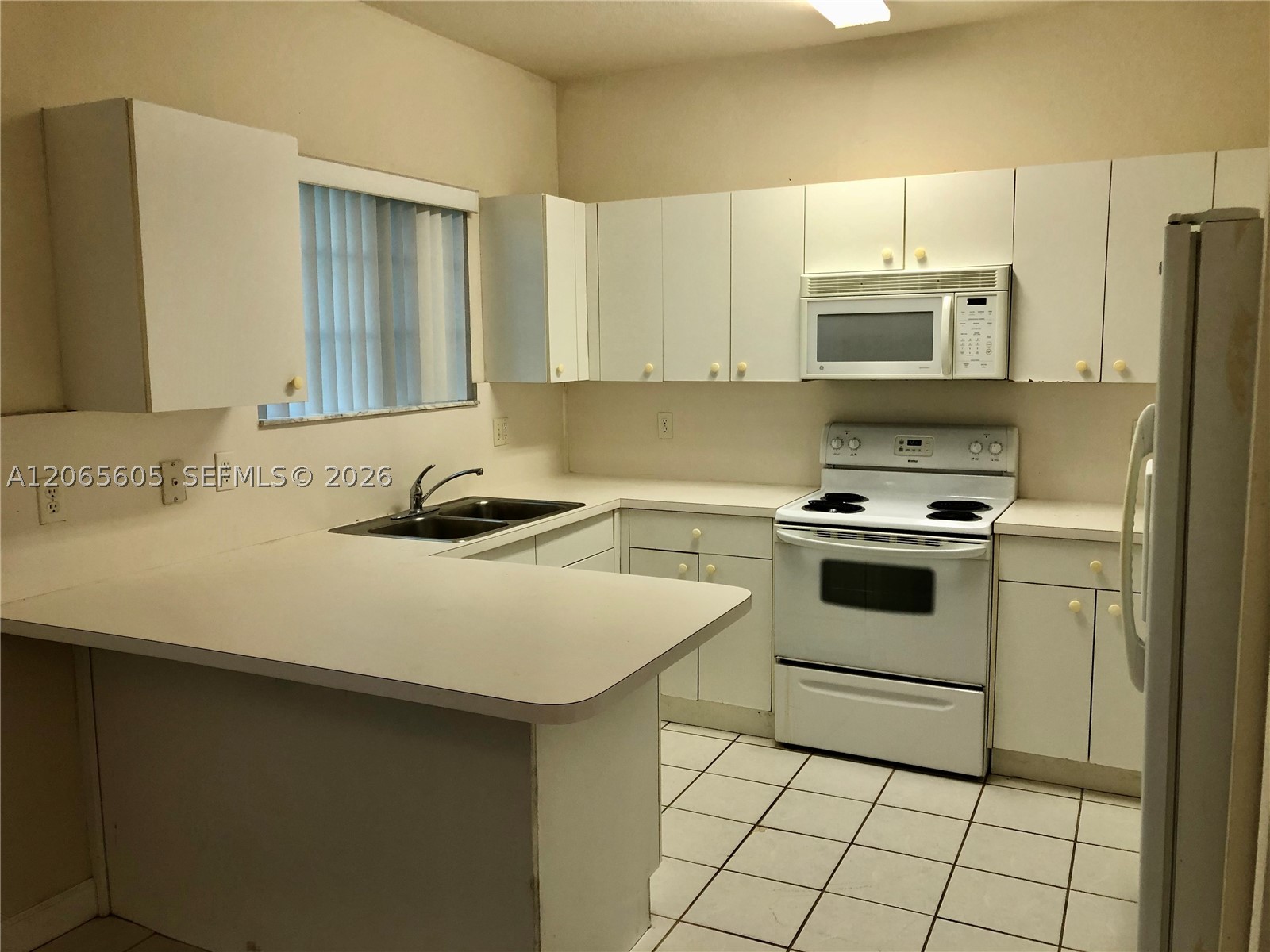 2733 NE 3rd Ct #103, Homestead FL 33033