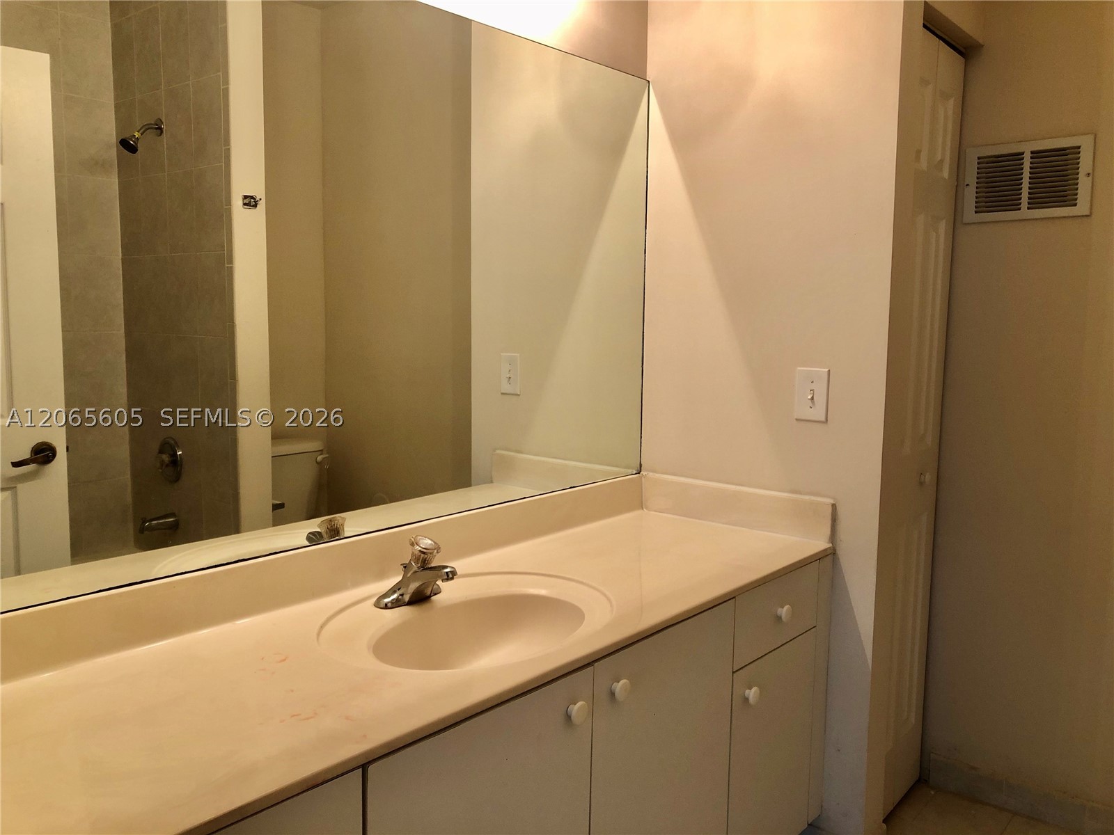 2733 NE 3rd Ct #103, Homestead FL 33033
