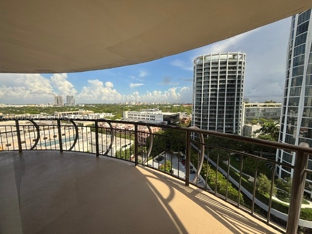 2843 S Bayshore Dr #P4-F, Miami FL 33133
