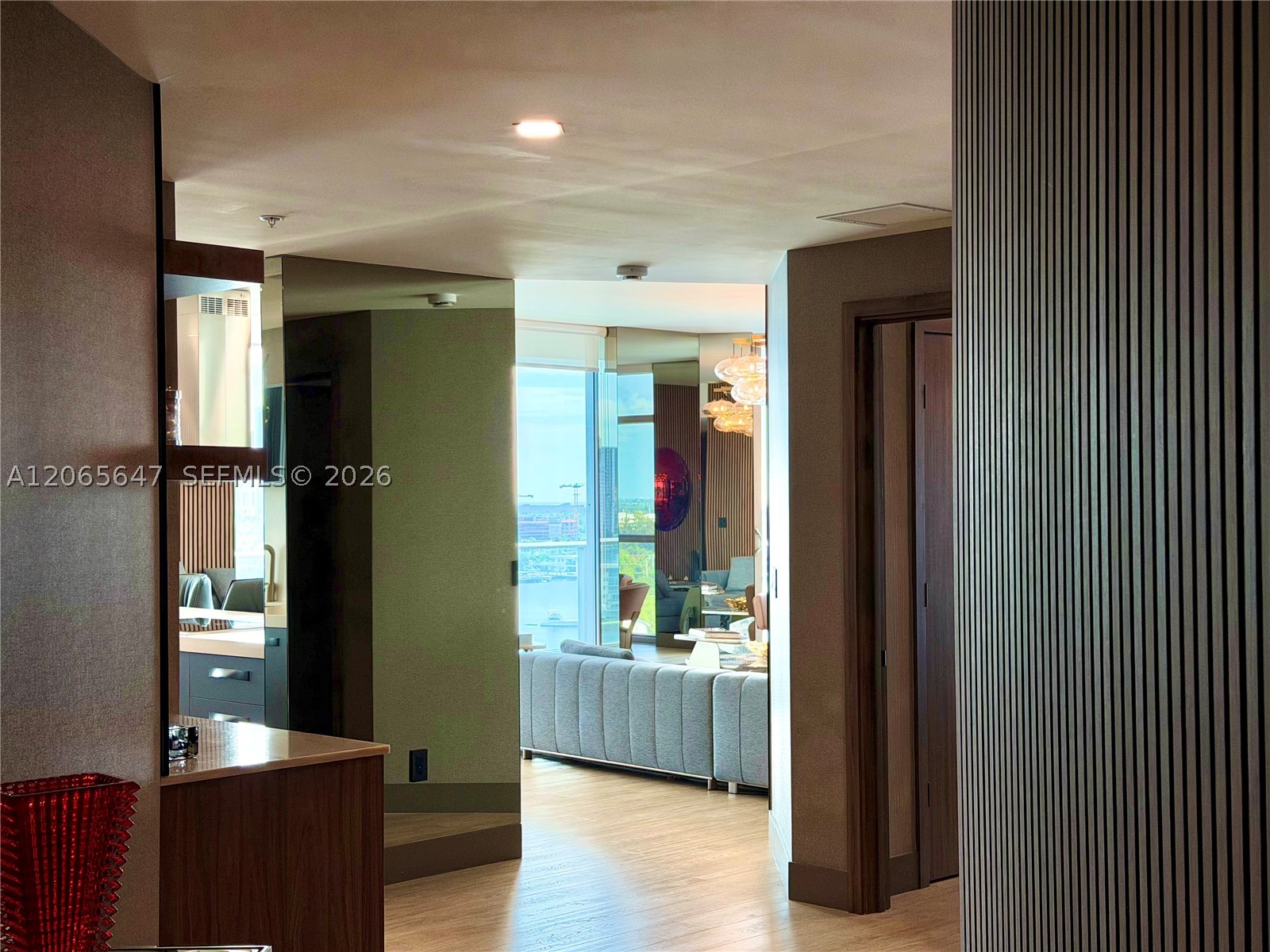 17301 Biscayne Blvd #1409, North Miami Beach FL 33160