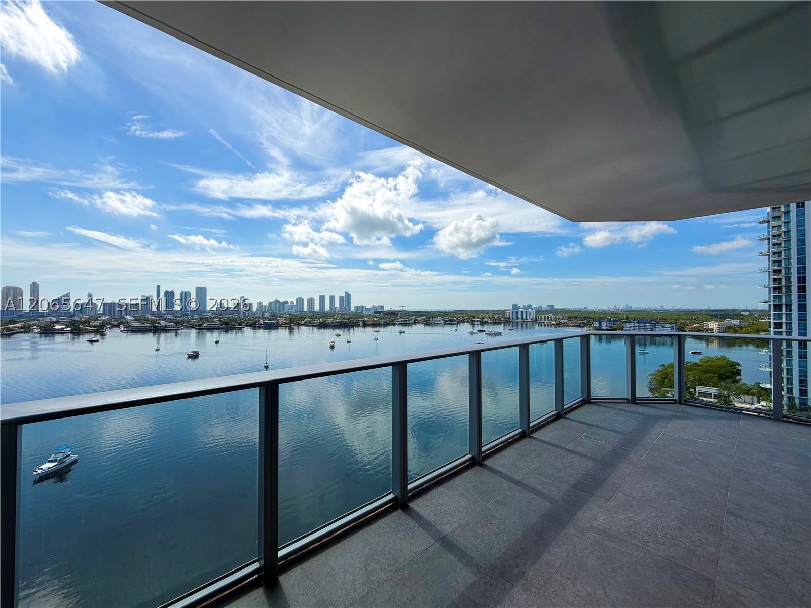 17301 Biscayne Blvd #1409, North Miami Beach FL 33160