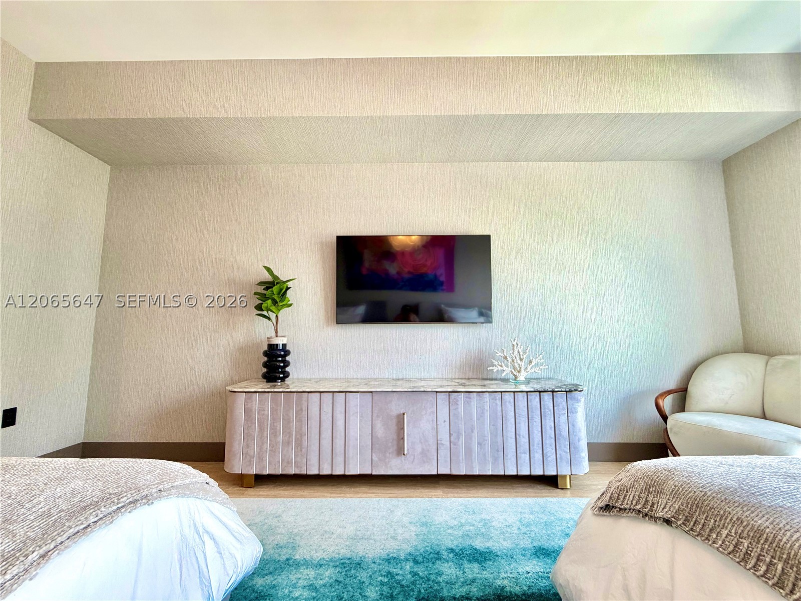 17301 Biscayne Blvd #1409, North Miami Beach FL 33160