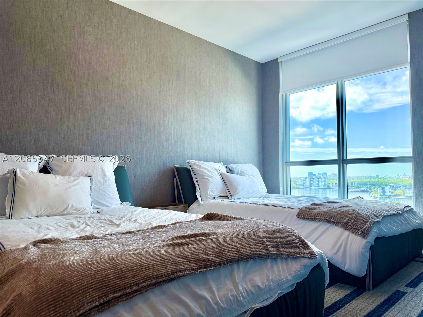17301 Biscayne Blvd #1409, North Miami Beach FL 33160