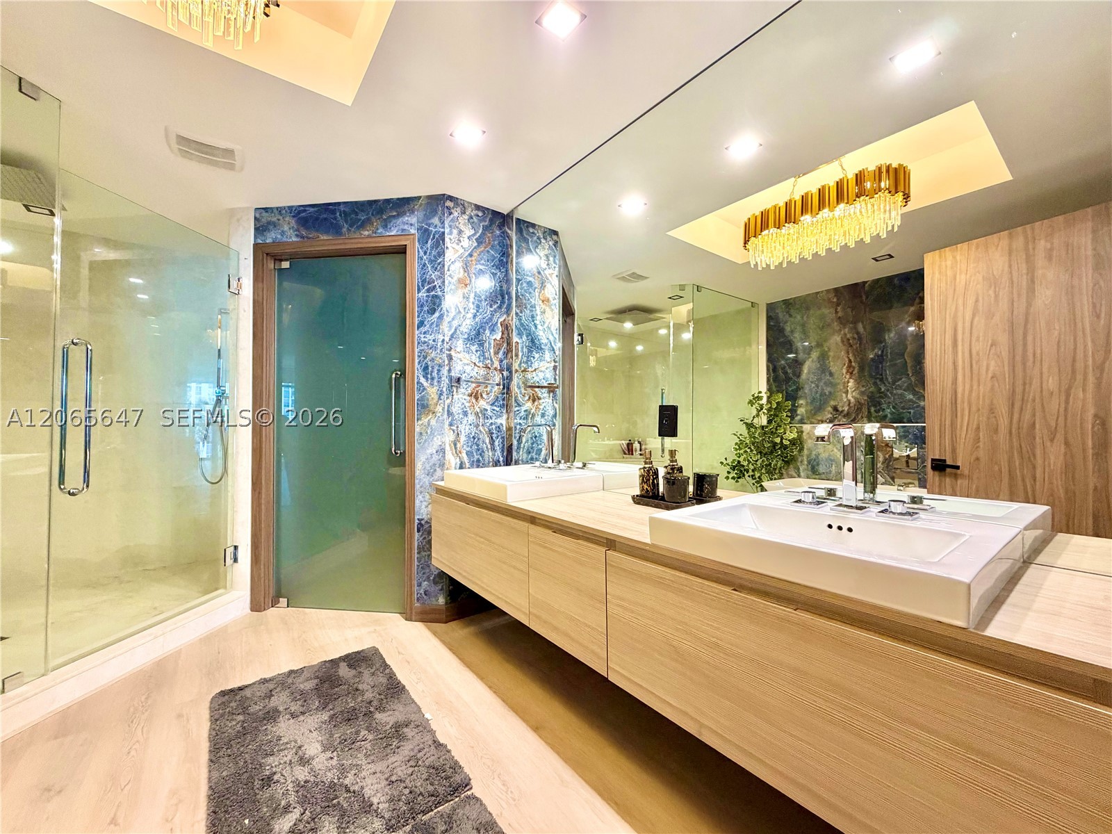 17301 Biscayne Blvd #1409, North Miami Beach FL 33160