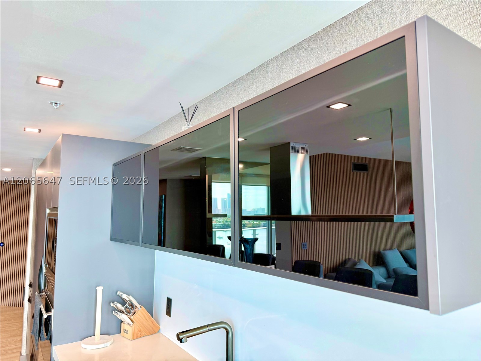 17301 Biscayne Blvd #1409, North Miami Beach FL 33160