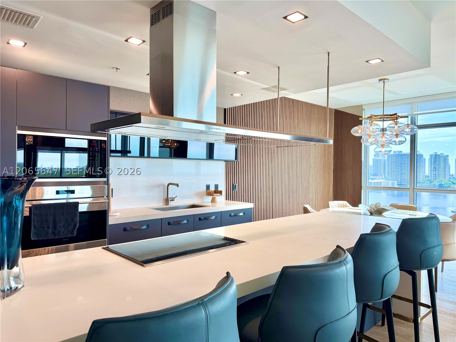 17301 Biscayne Blvd #1409, North Miami Beach FL 33160