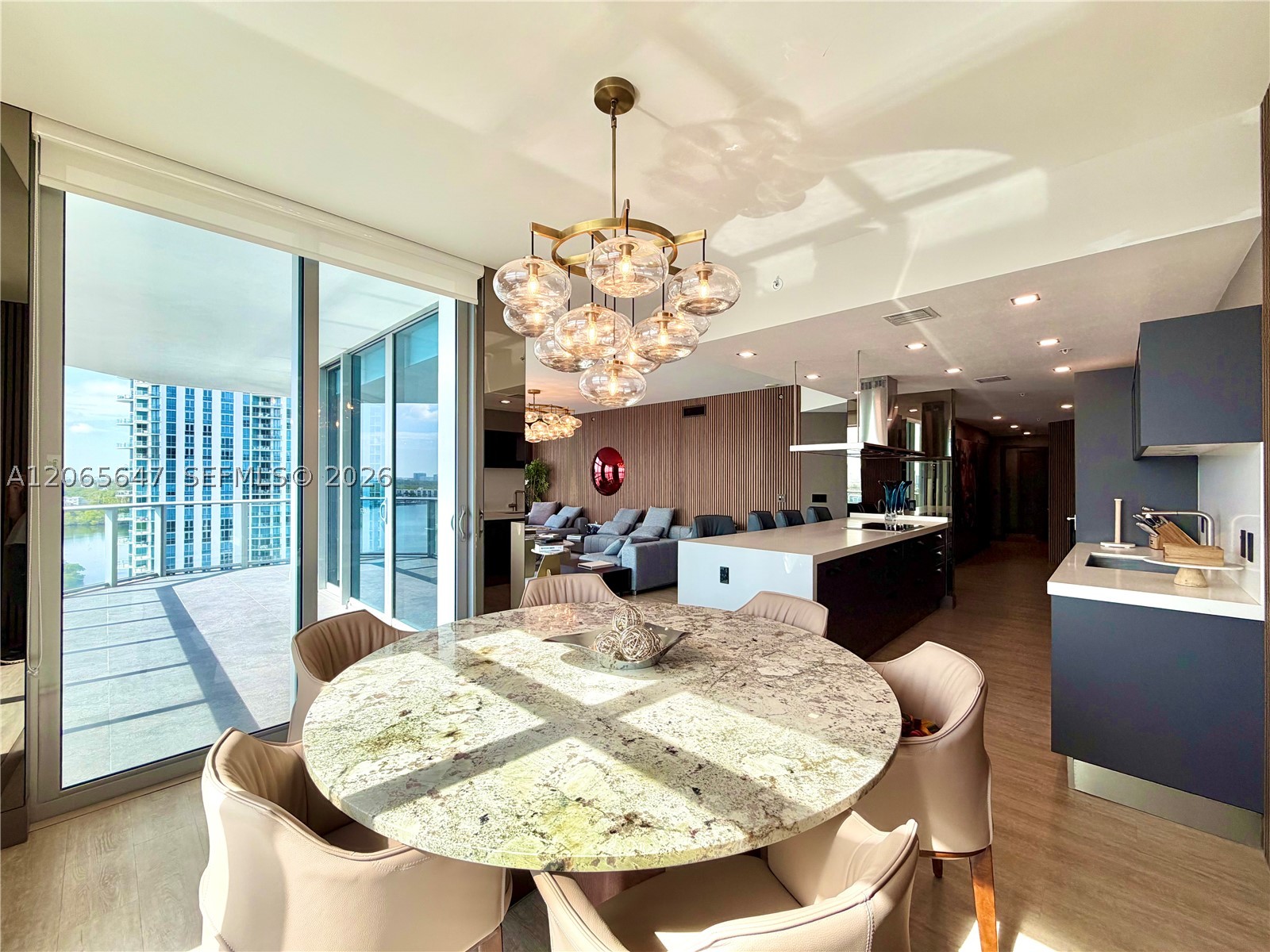 17301 Biscayne Blvd #1409, North Miami Beach FL 33160