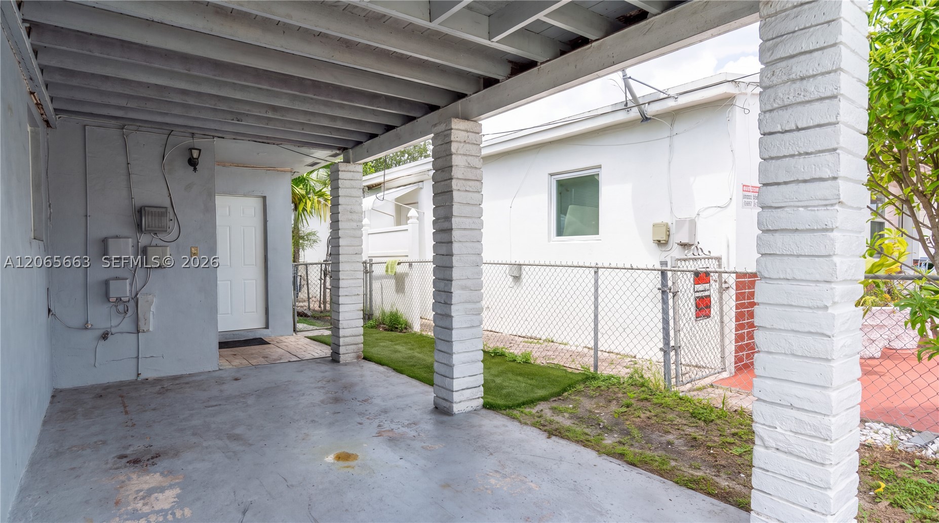 350 NW 58th Ave, Miami FL 33126