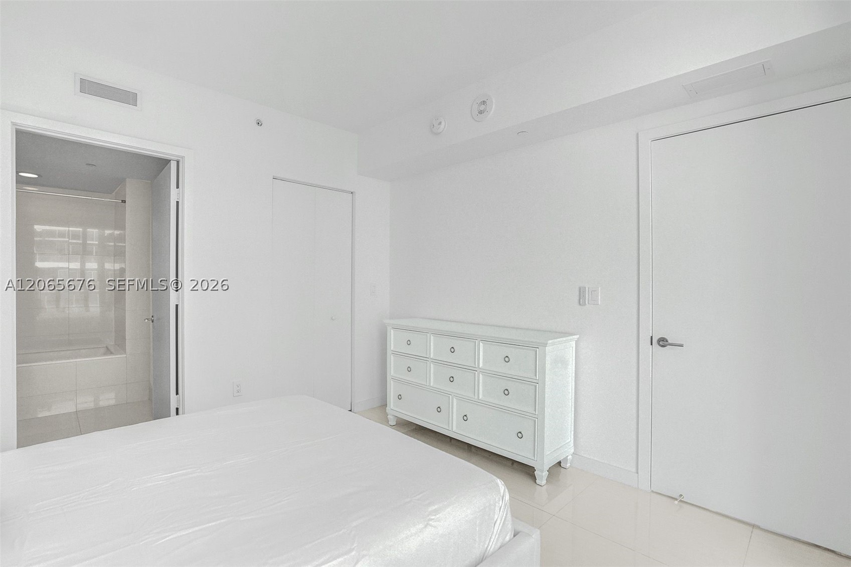 1300 S Miami Ave #2608, Miami FL 33130