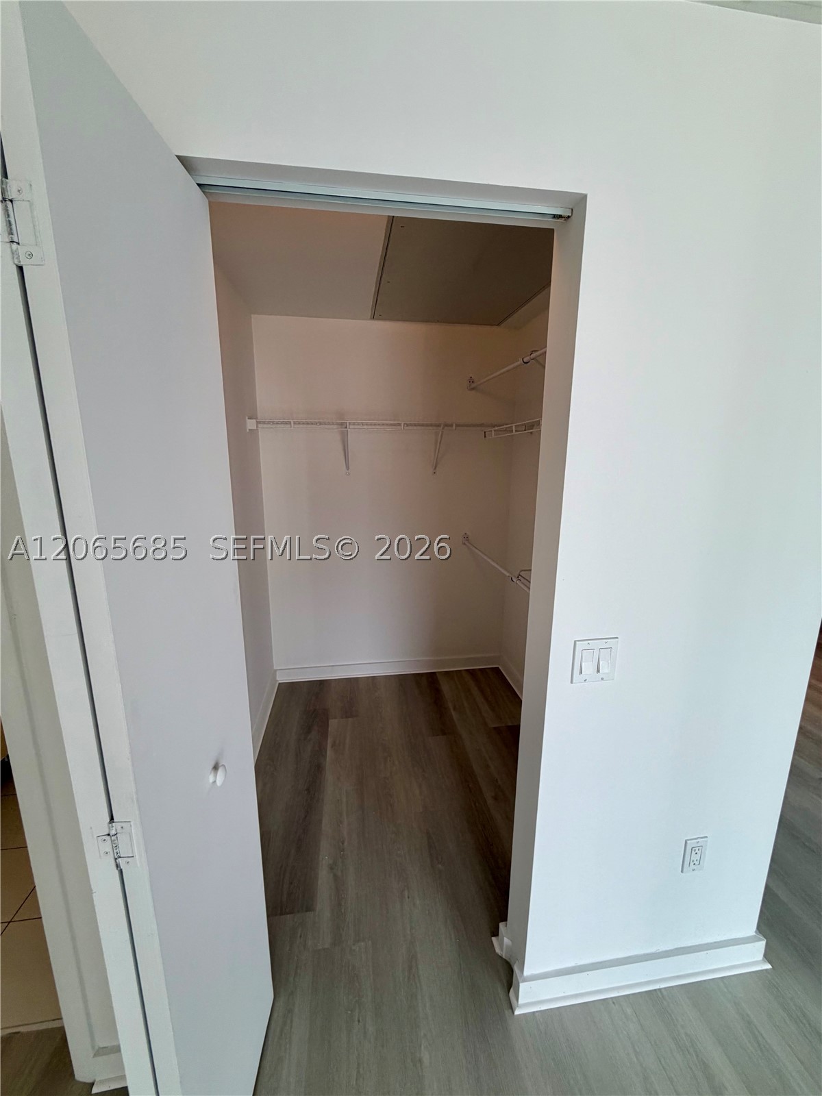 151 SE 1 Street #2207, Miami FL 33131